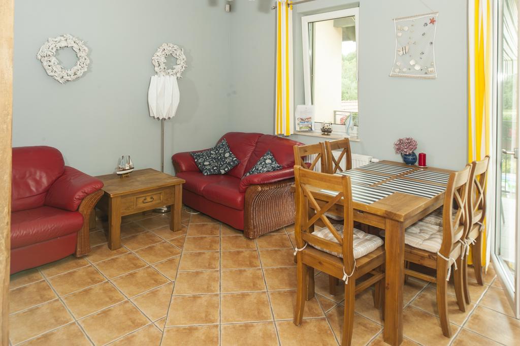 Villa Mare Apartamenty Grzybowo  Exteriör bild